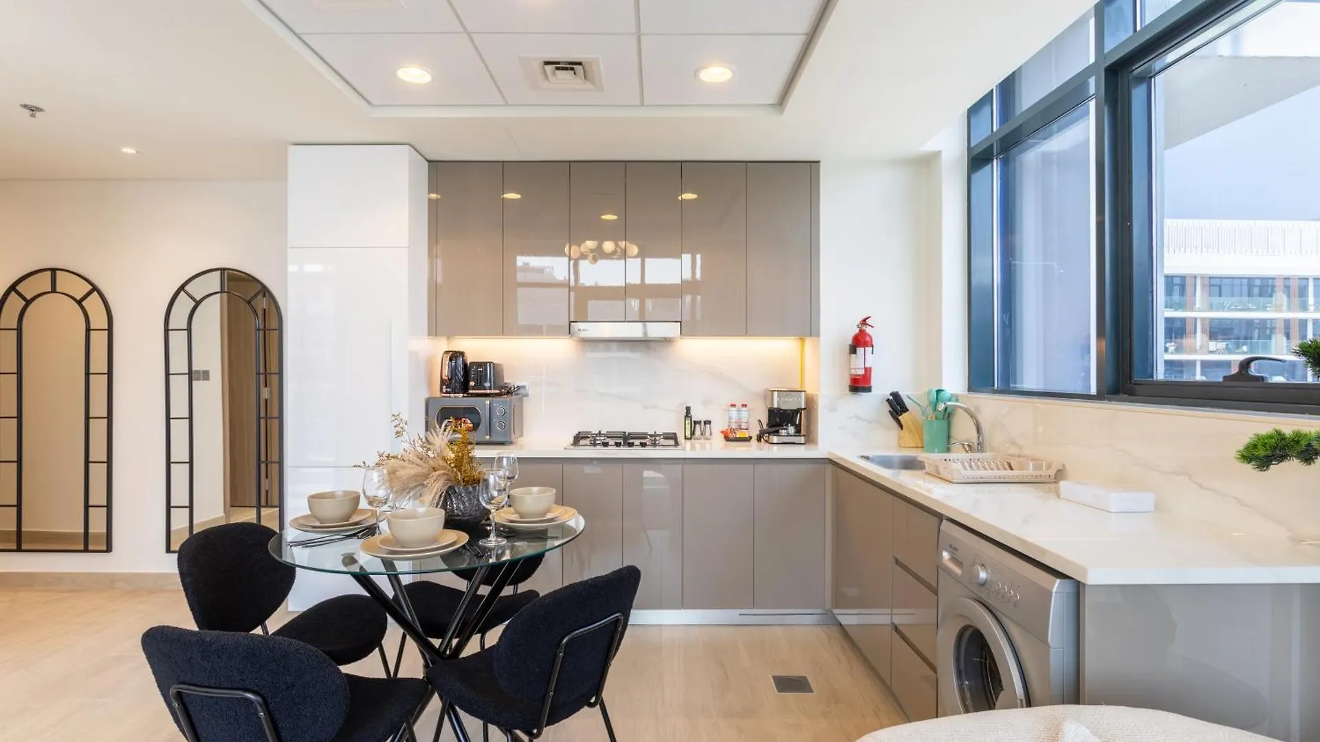 Trendy Azizi Riviera 1-Bed With Balcony Views Apartment Dubai 0*,
