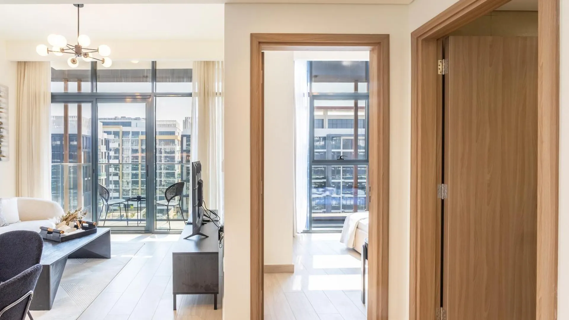 Trendy Azizi Riviera 1-Bed With Balcony Views Apartment Dubai
